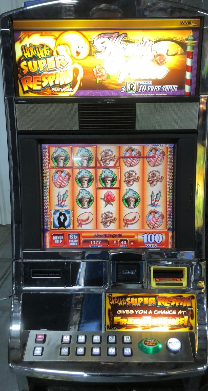 Hearts Slot Machine